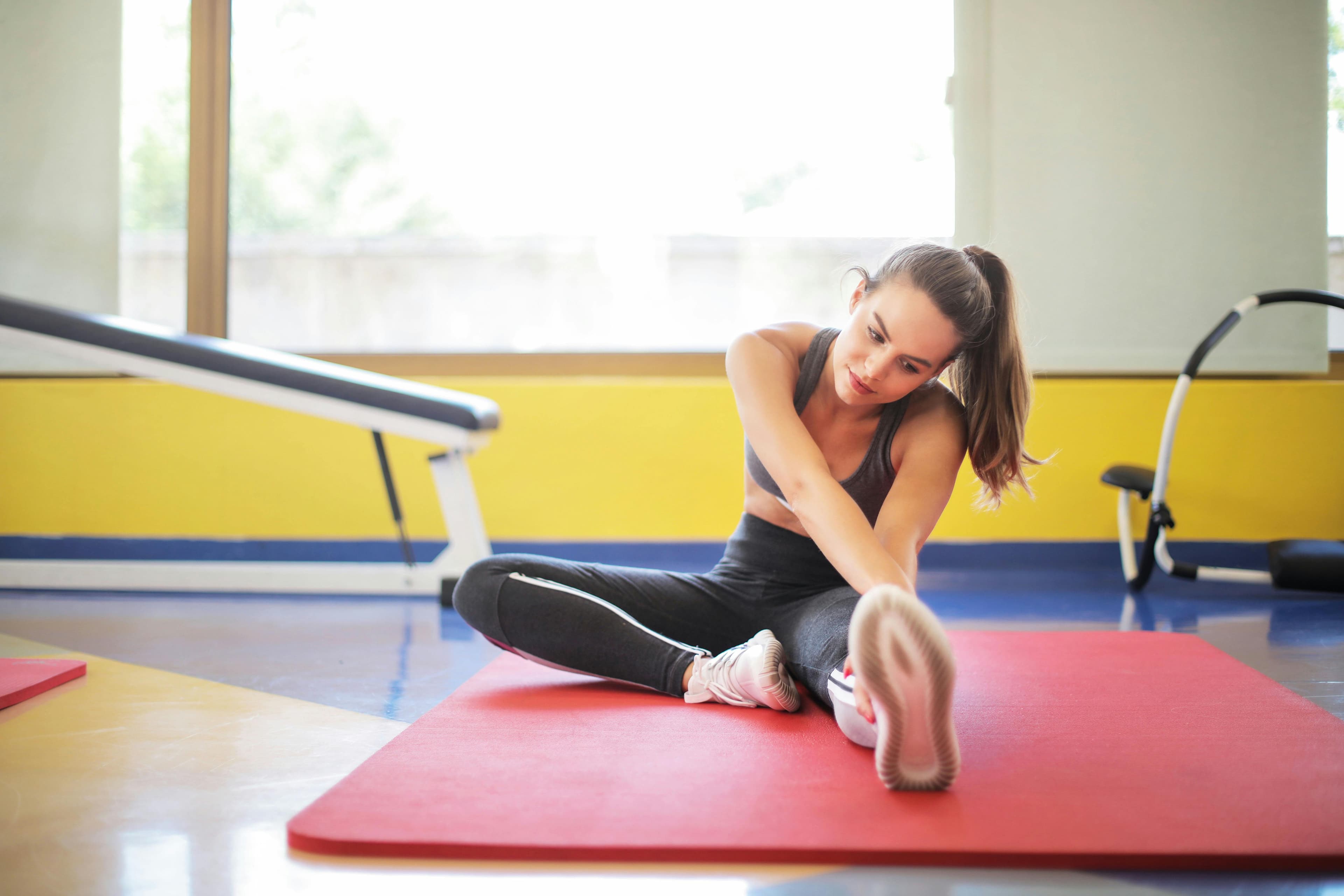 How to Warm Up Properly Before Strength or Cardio Sessions