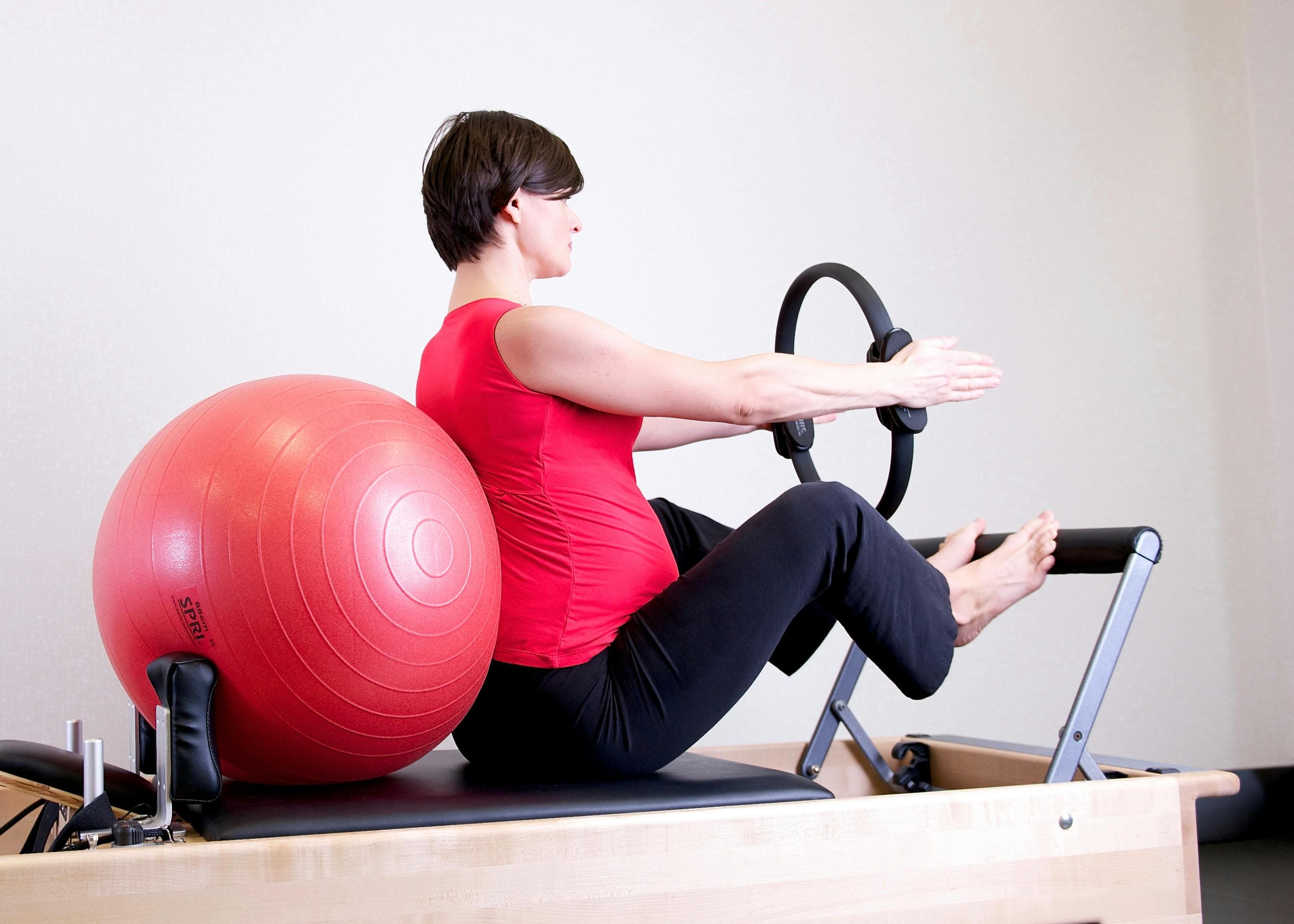 How to Modify Common Exercises if You Have Bad Knees or Shoulders